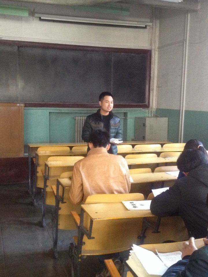 研究生民主评议党员自我评价